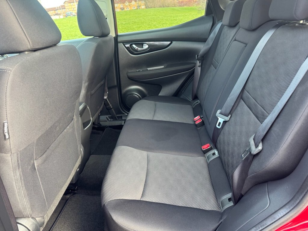 Used Nissan Qashqai 2017 for sale - 77667737: Photo 17