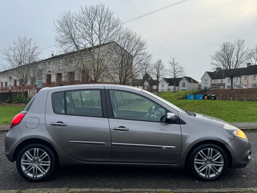 Used Renault Clio 2012 for sale - 77212839: Photo 7