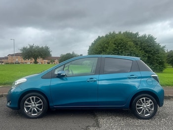 Used Toyota Yaris 2014 for sale - 79518297: Photo