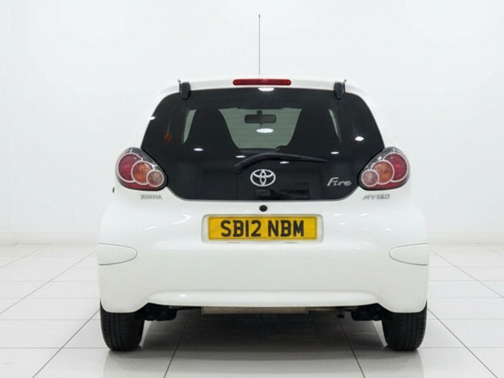 Used Toyota AYGO 2012 for sale - 77642534: Photo 10