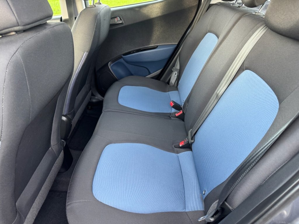 Used Hyundai i10 2014 for sale - 76368030: Photo 16