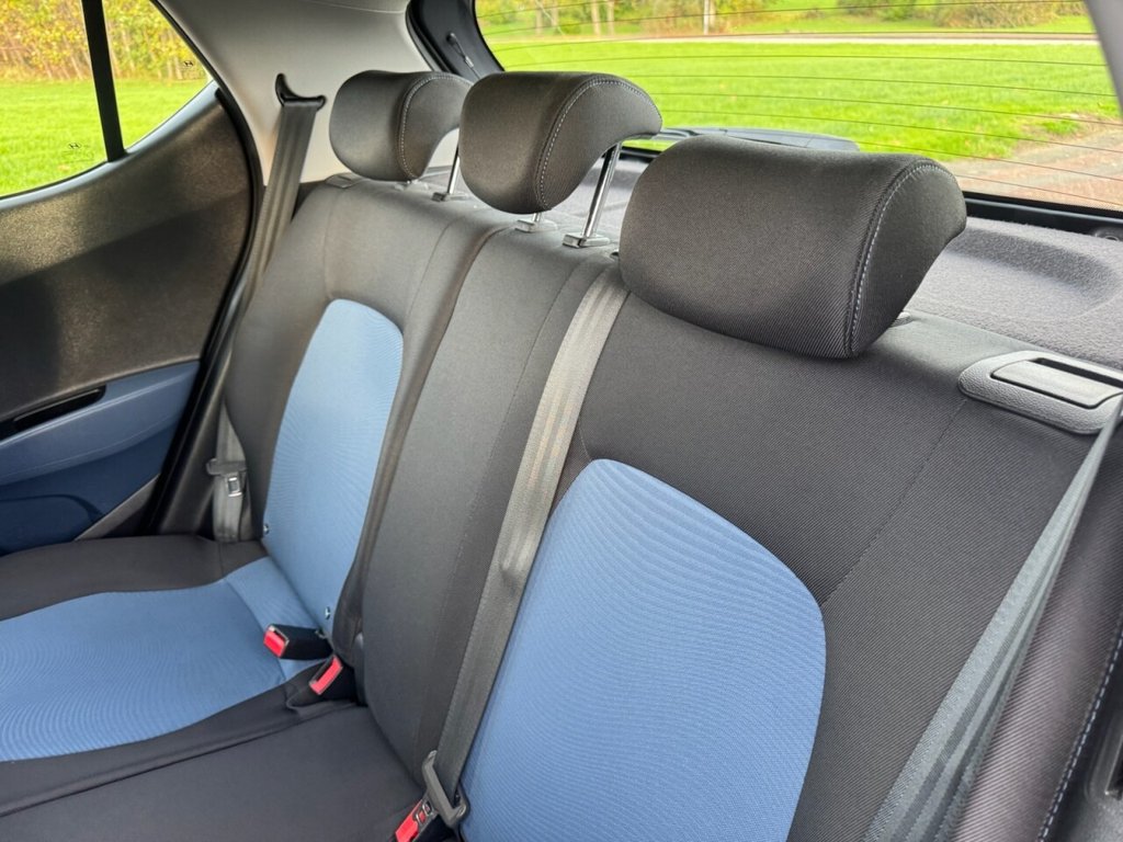 Used Hyundai i10 2014 for sale - 76368030: Photo 17