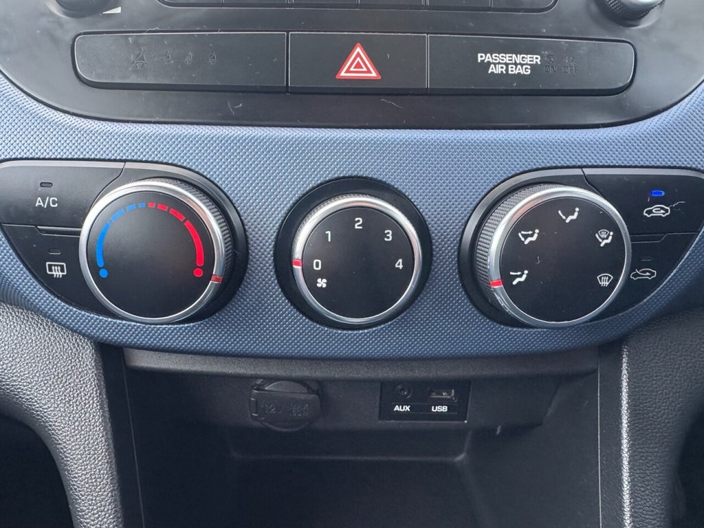 Used Hyundai i10 2014 for sale - 76368030: Photo 31