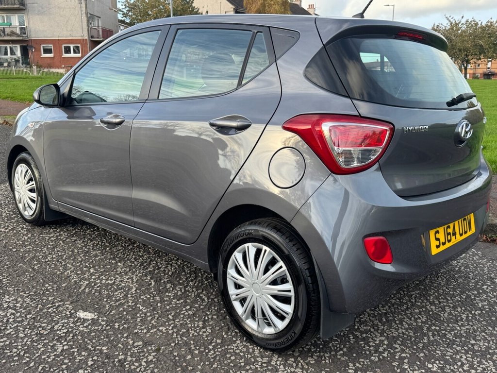 Used Hyundai i10 2014 for sale - 76368030: Photo 4