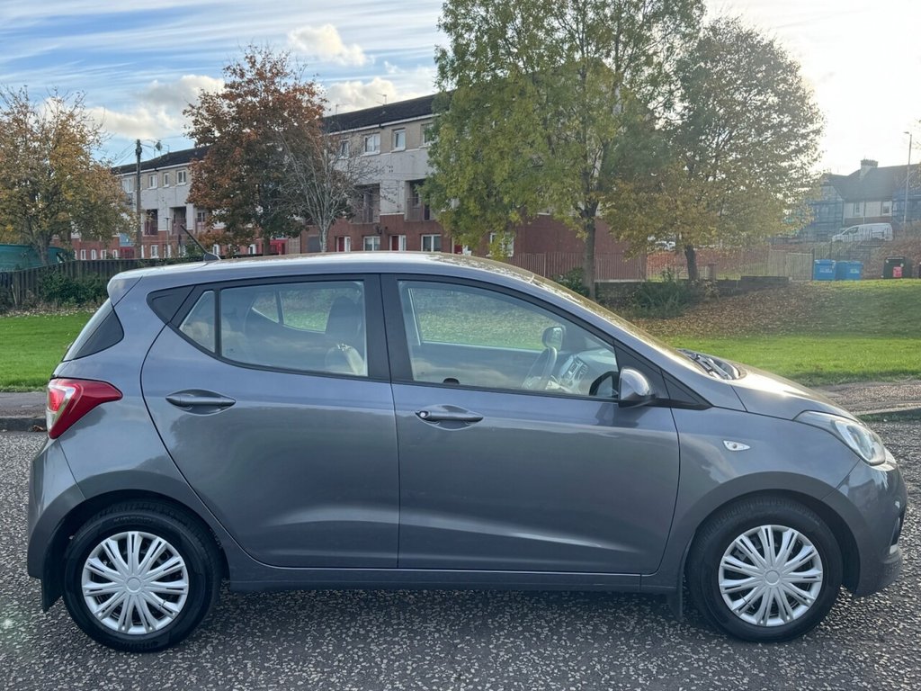 Used Hyundai i10 2014 for sale - 76368030: Photo 8