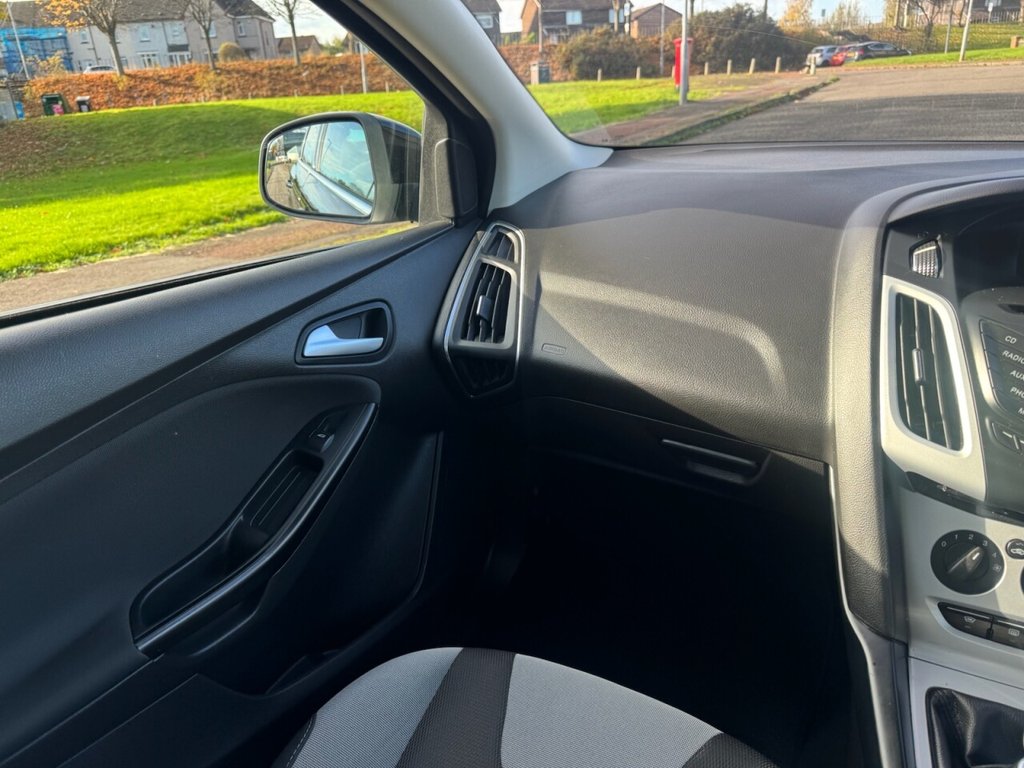 Used Ford Focus 2014 for sale - 76386681: Photo 24