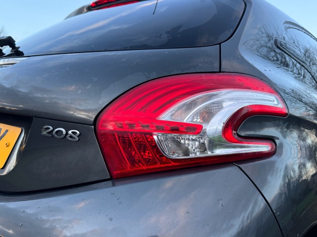 Used Peugeot 208 2014 for sale - 77026986: Photo 12