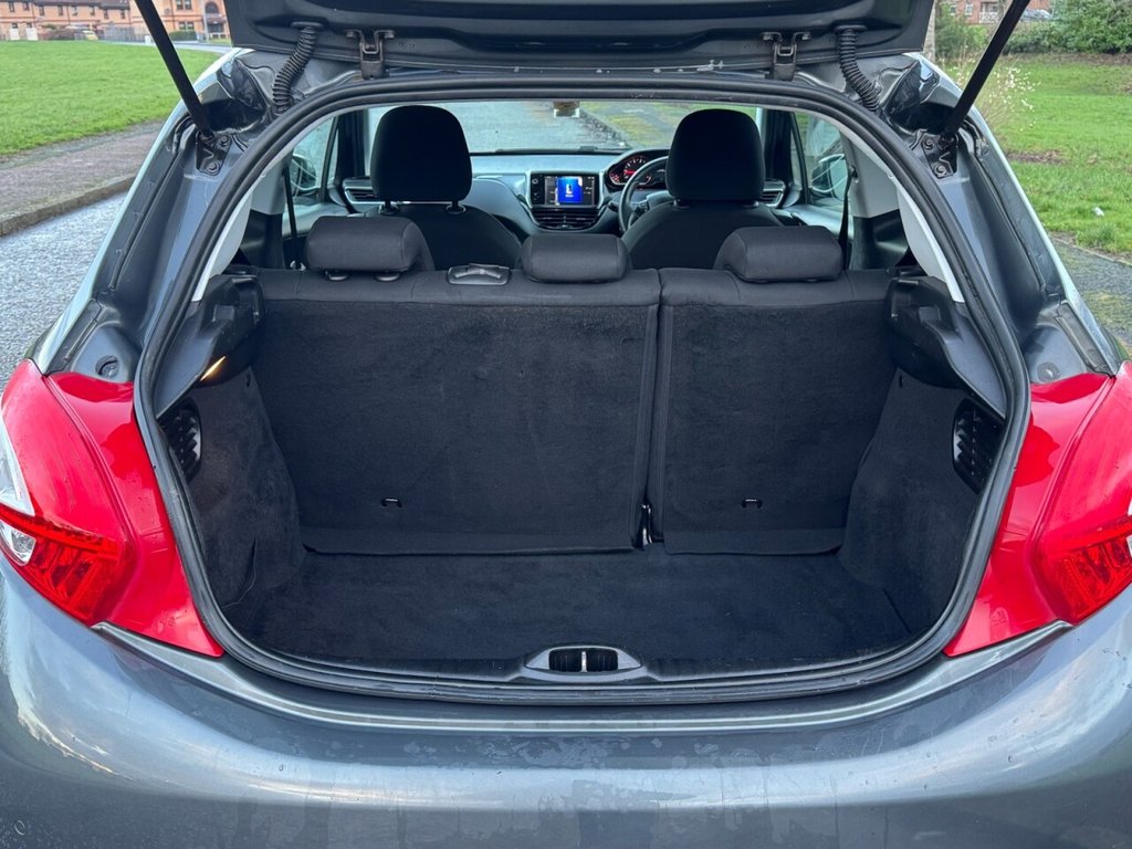 Used Peugeot 208 2014 for sale - 77026986: Photo 22