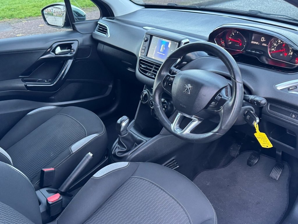 Used Peugeot 208 2014 for sale - 77026986: Photo 25