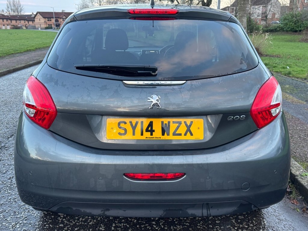 Used Peugeot 208 2014 for sale - 77026986: Photo 5