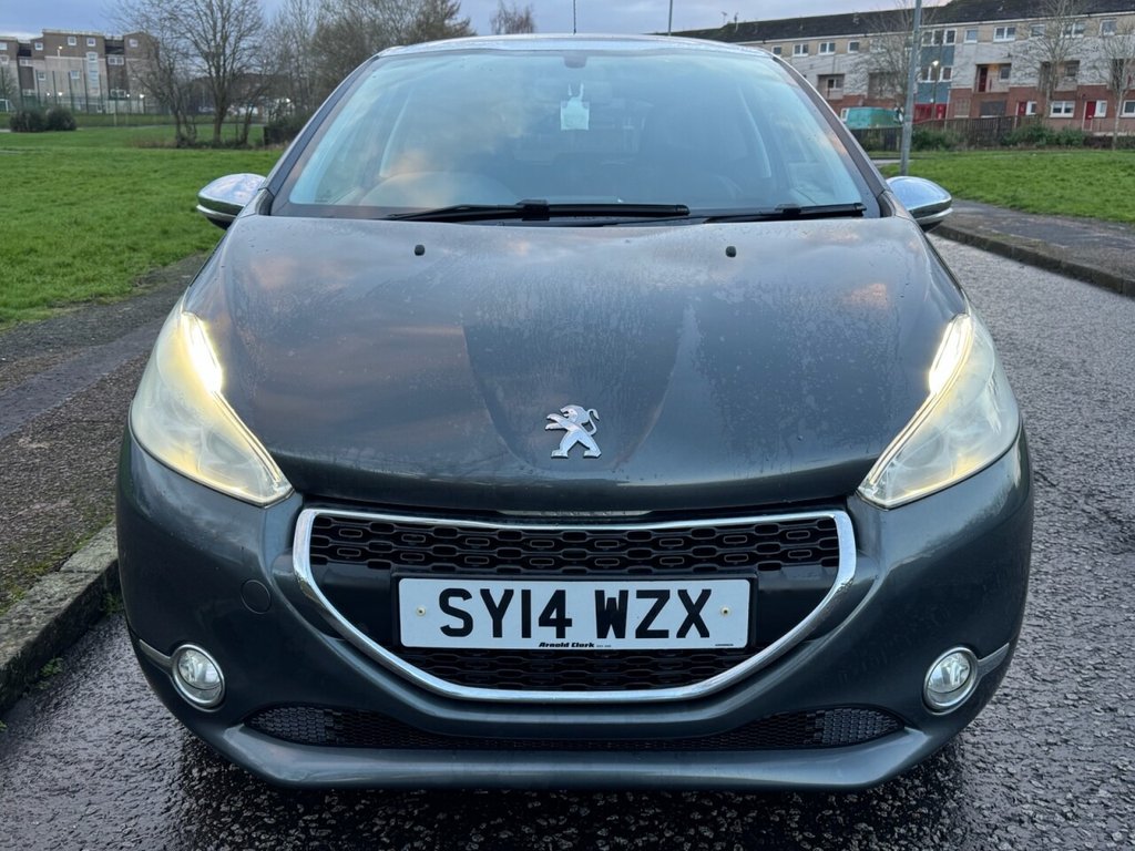 Used Peugeot 208 2014 for sale - 77026986: Photo 8