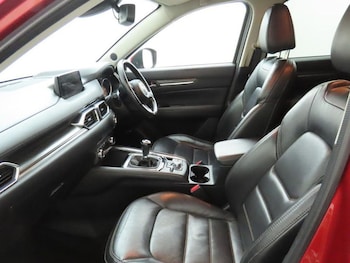 Used Mazda CX-5 2018 for sale - 78030405: Photo