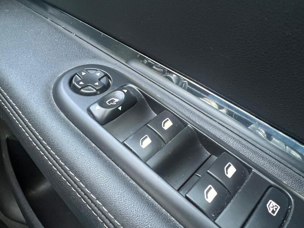 Used Peugeot 3008 2016 for sale - 76617682: Photo 29