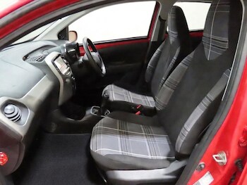 Used Peugeot 108 2017 for sale - 78272445: Photo