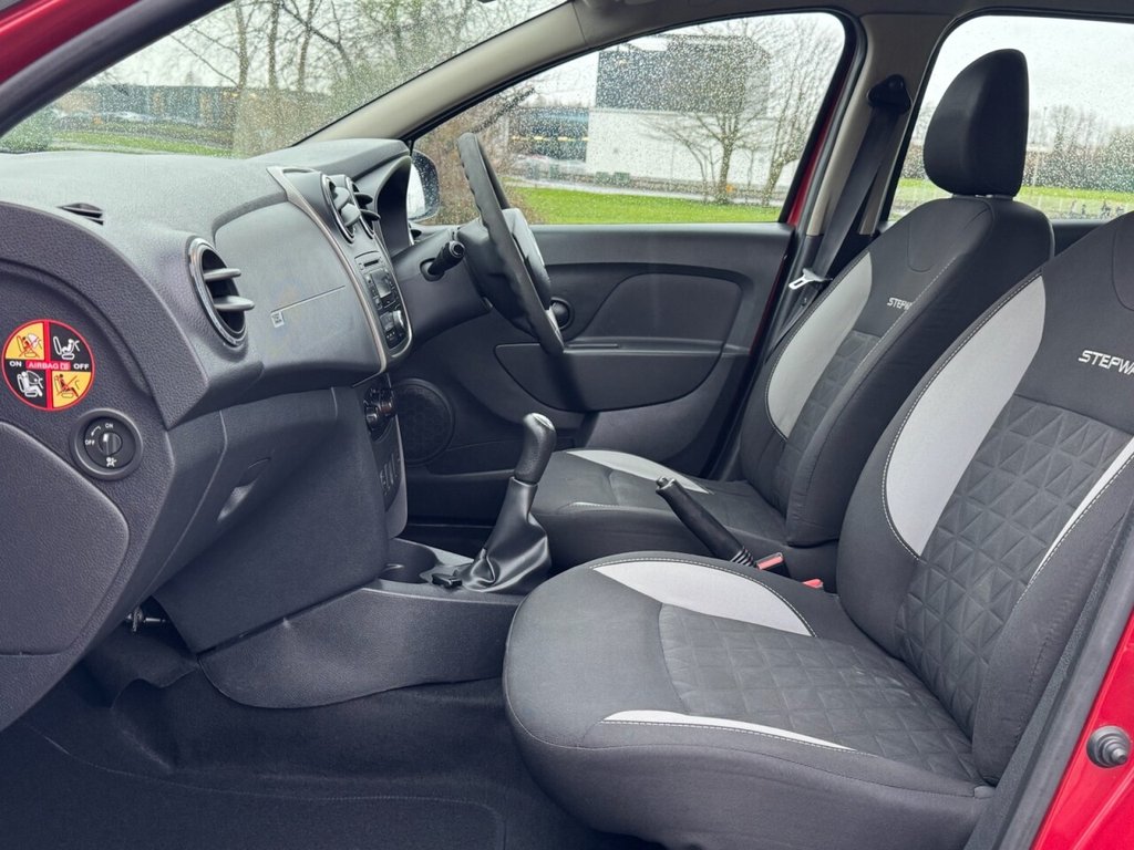 Used Dacia Sandero Stepway 2014 for sale - 77520479: Photo 13