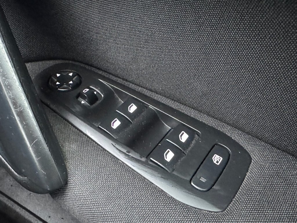 Used Peugeot 308 SW 2015 for sale - 77007113: Photo 25