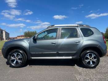 Used Dacia Duster 2017 for sale - 74461211: Photo