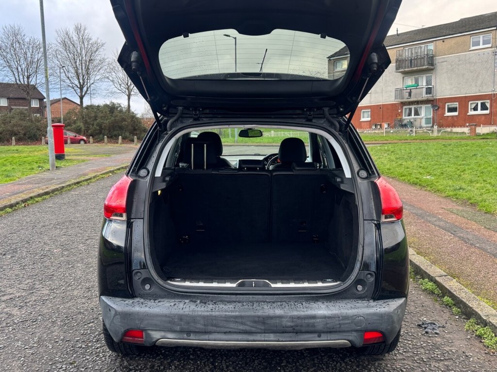 Used Peugeot 2008 2015 for sale - 77171583: Photo 6