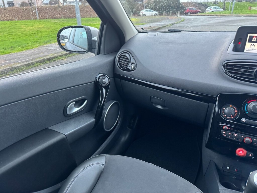 Used Renault Clio 2012 for sale - 77250362: Photo 23