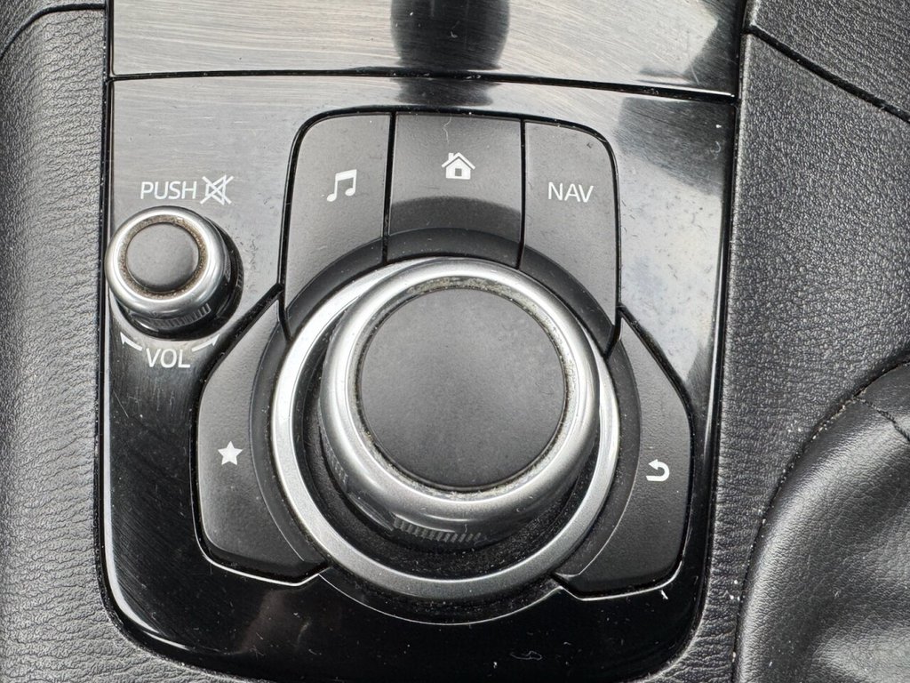 Used Mazda Mazda3 2015 for sale - 76631926: Photo 31