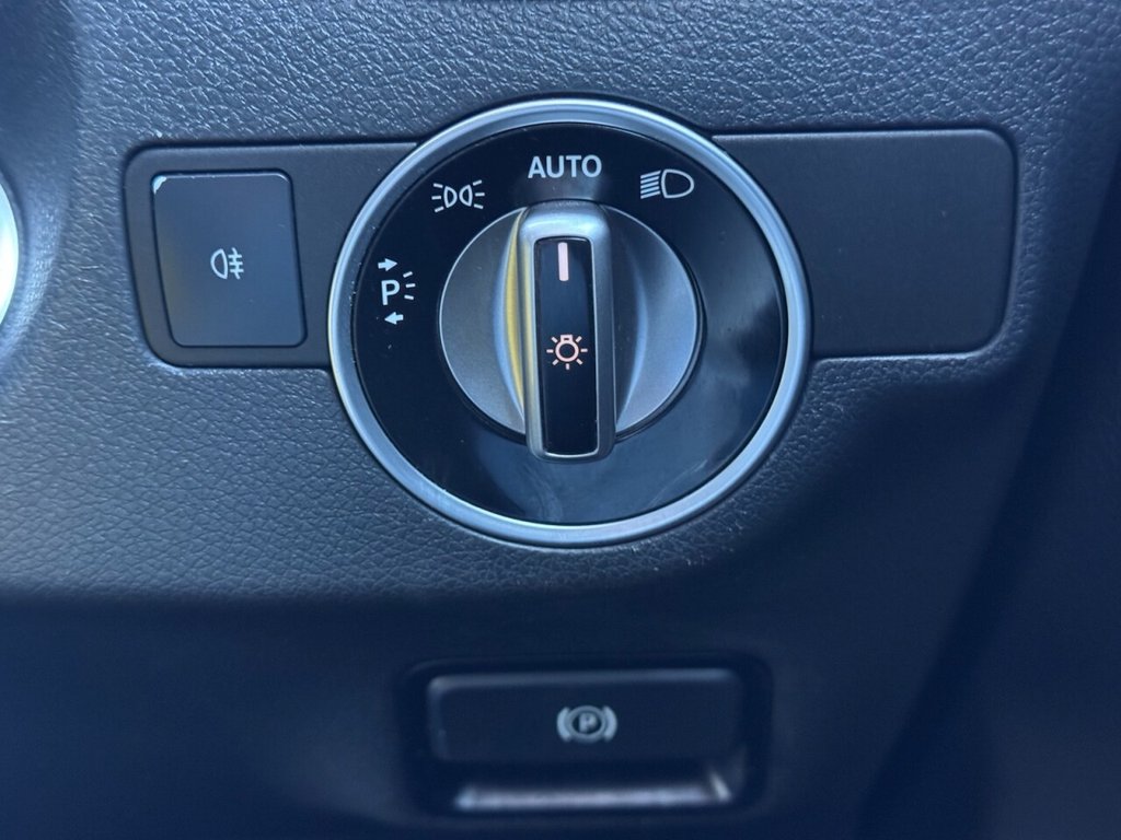 Used Mercedes-Benz A-Class 2017 for sale - 77153294: Photo 31