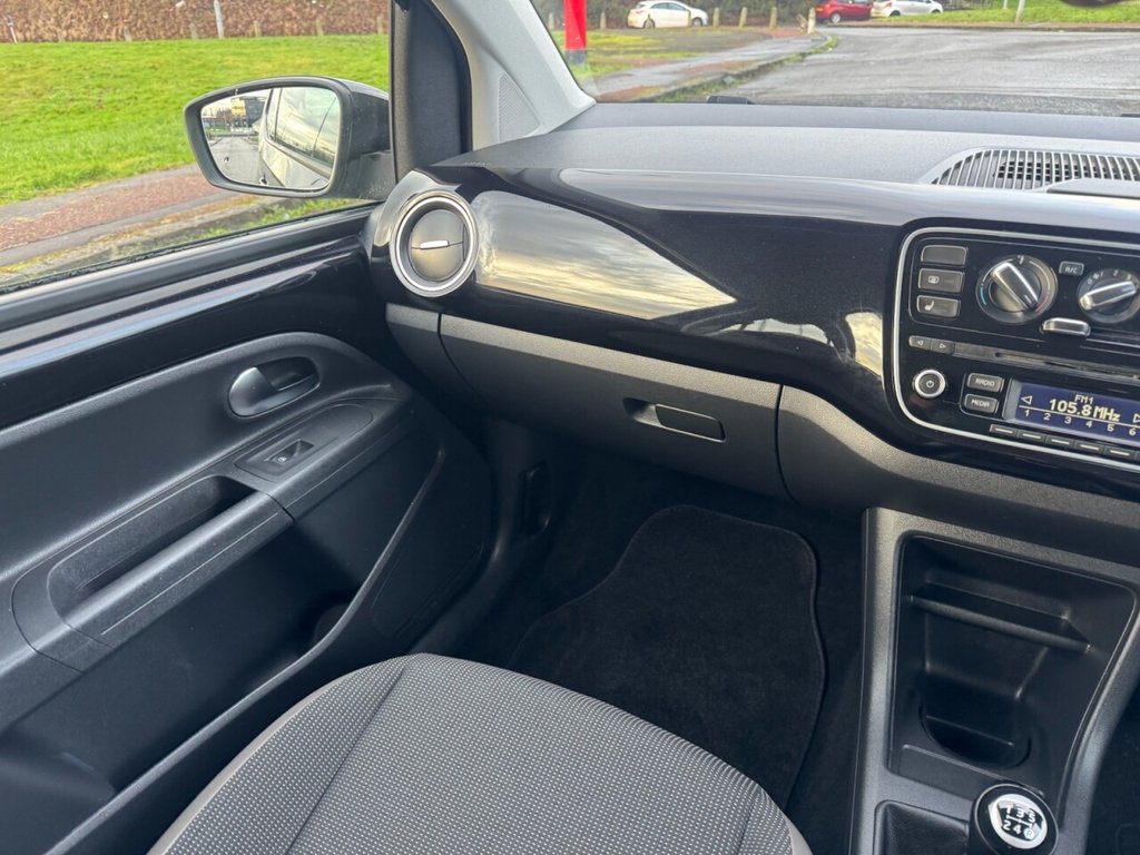 Used Volkswagen up! 2014 for sale - 76900583: Photo 22