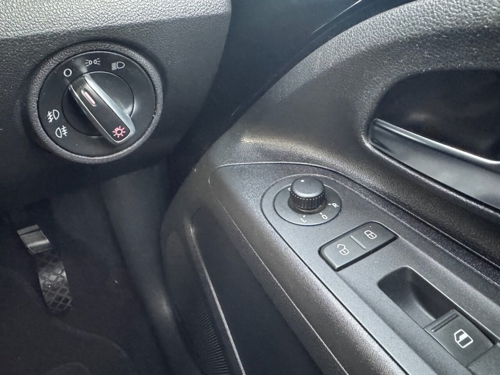 Used Volkswagen up! 2014 for sale - 76900583: Photo 26