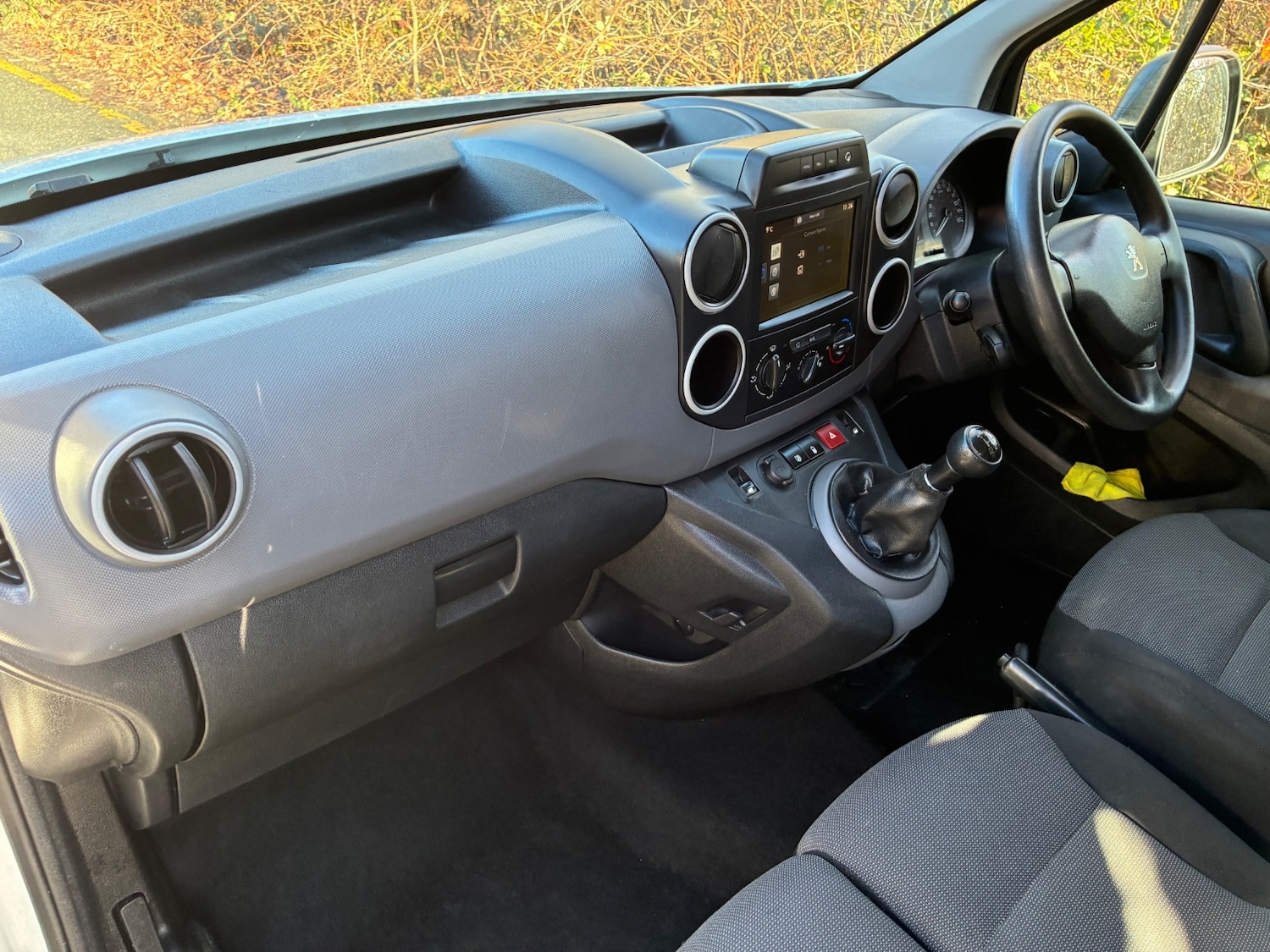 Used Peugeot Partner 2017 for sale - 77346215: Photo 13