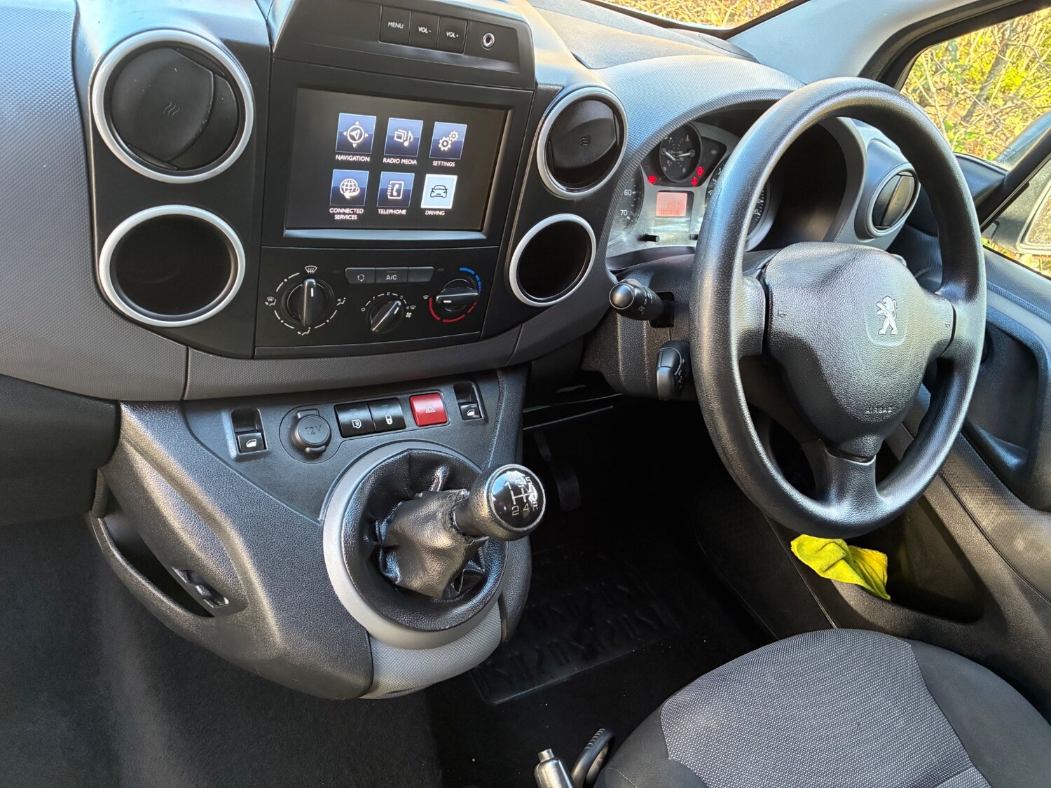 Used Peugeot Partner 2017 for sale - 77346215: Photo 15