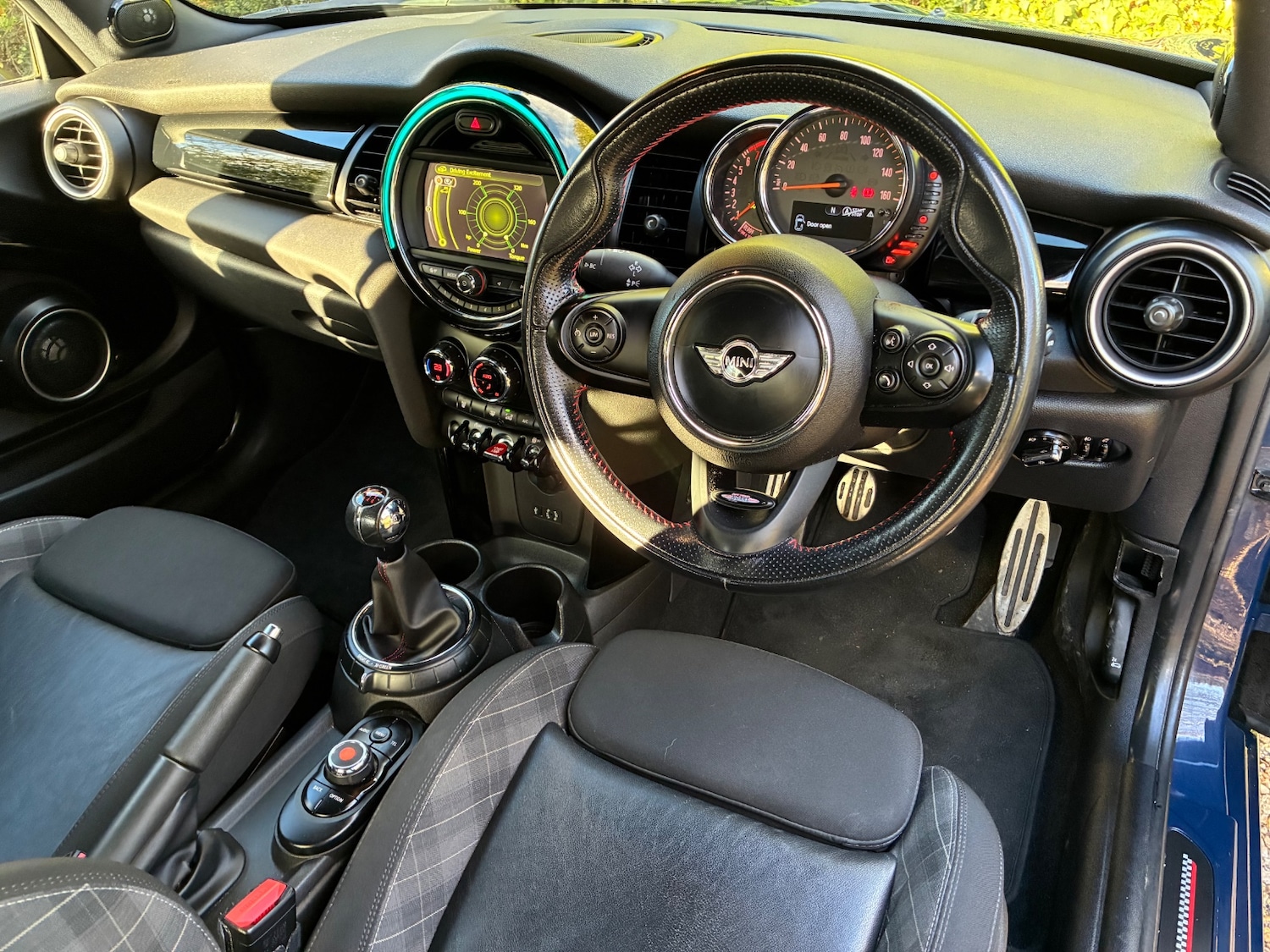 Used MINI Hatch 2015 for sale - 76781580: Photo 37