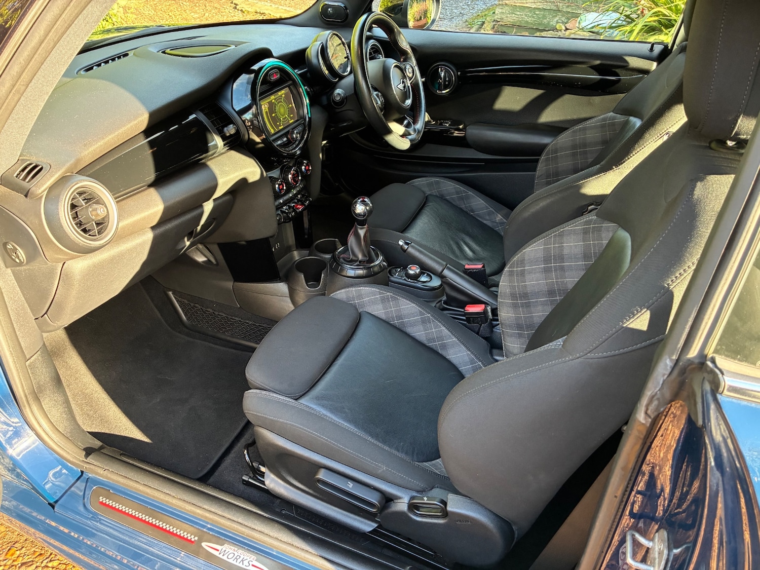 Used MINI Hatch 2015 for sale - 76781580: Photo 39