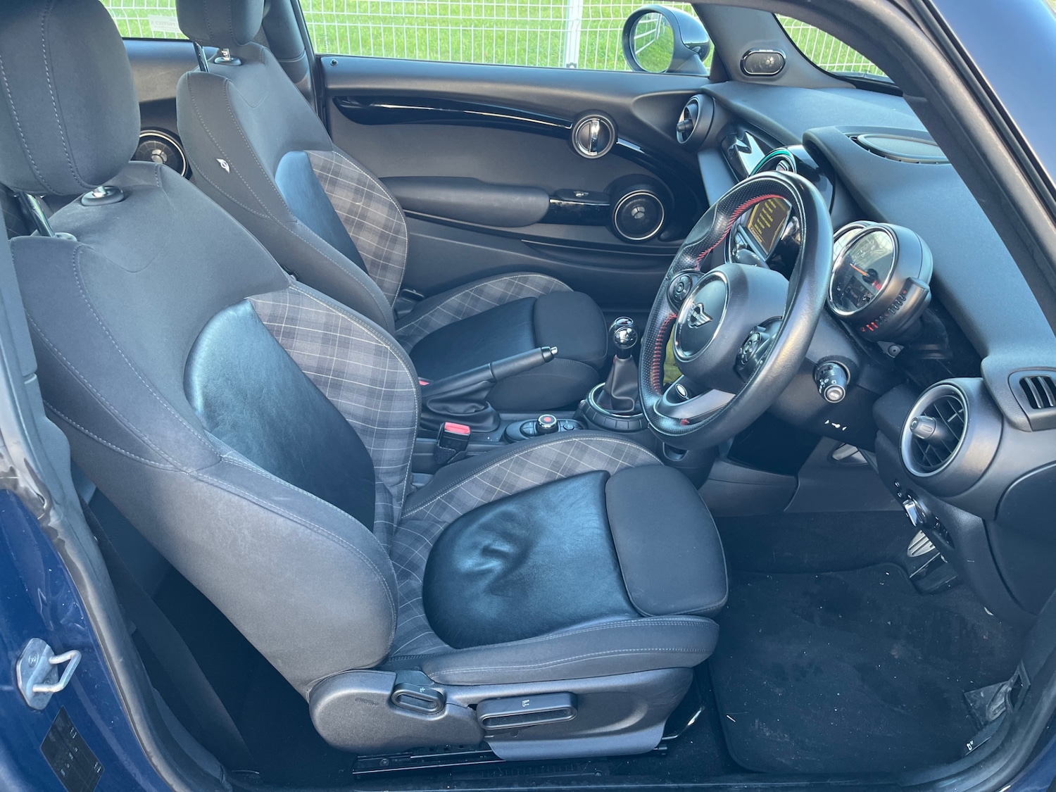 Used MINI Hatch 2015 for sale - 76781580: Photo 5