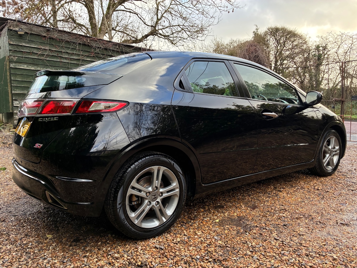 Used Honda Civic 2011 for sale - 77008924: Photo 2