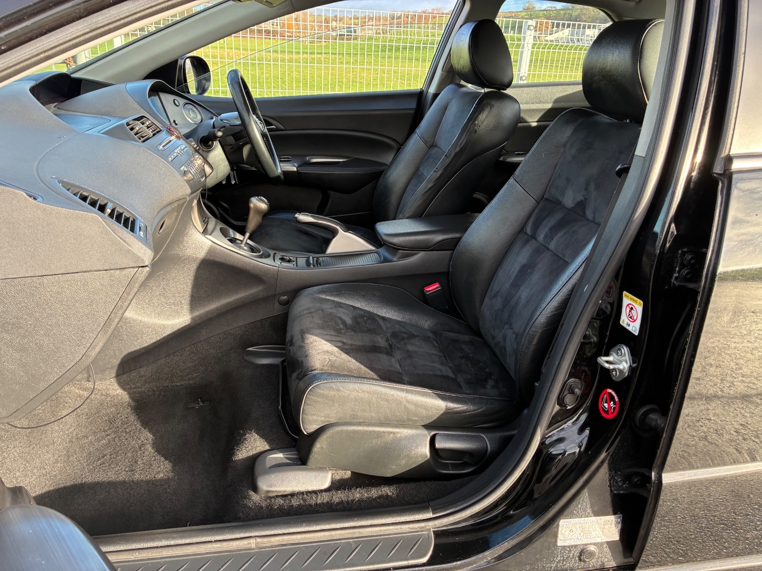 Used Honda Civic 2011 for sale - 77008924: Photo 21