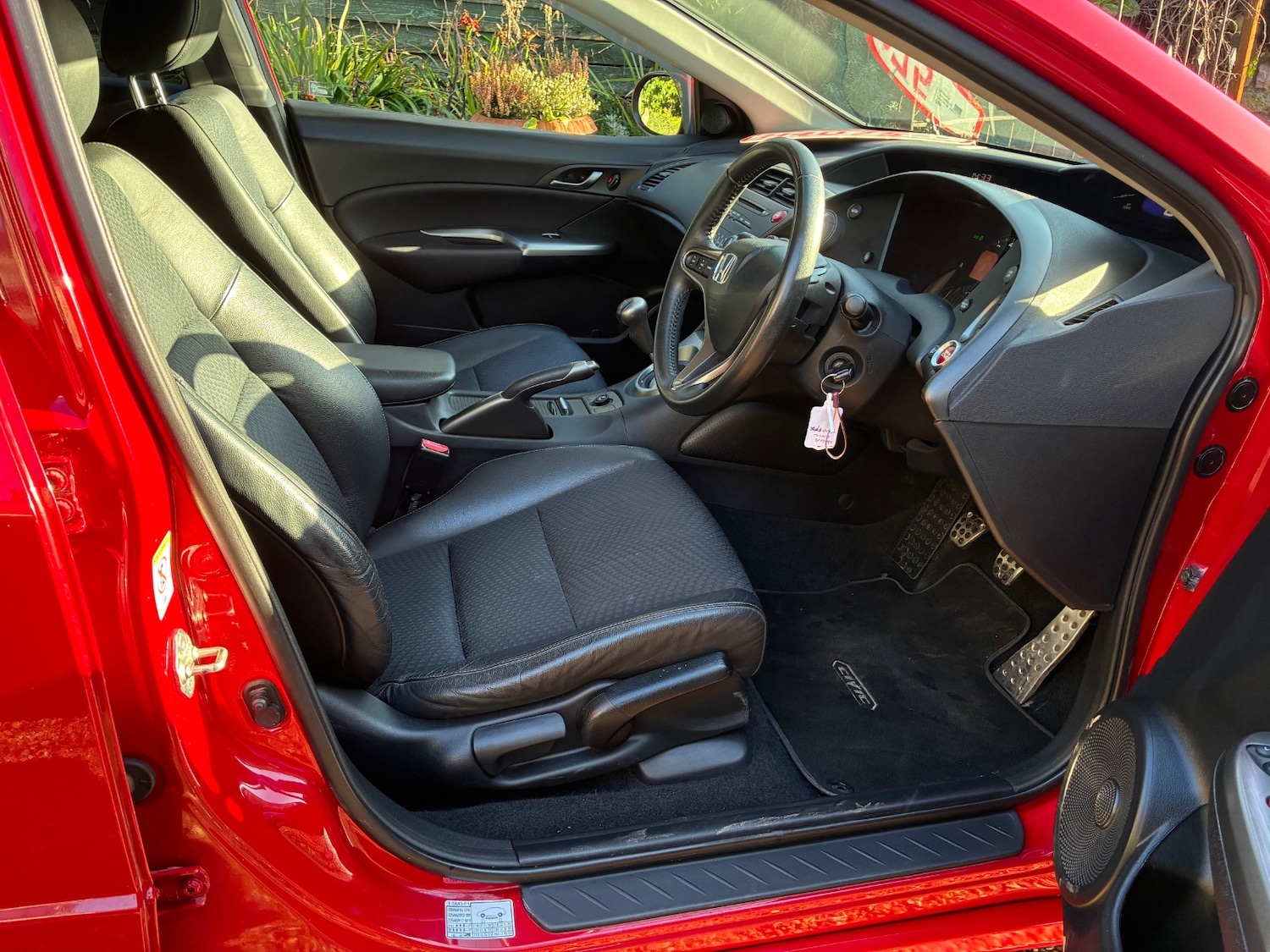 Used Honda Civic 2010 for sale - 77231686: Photo 4