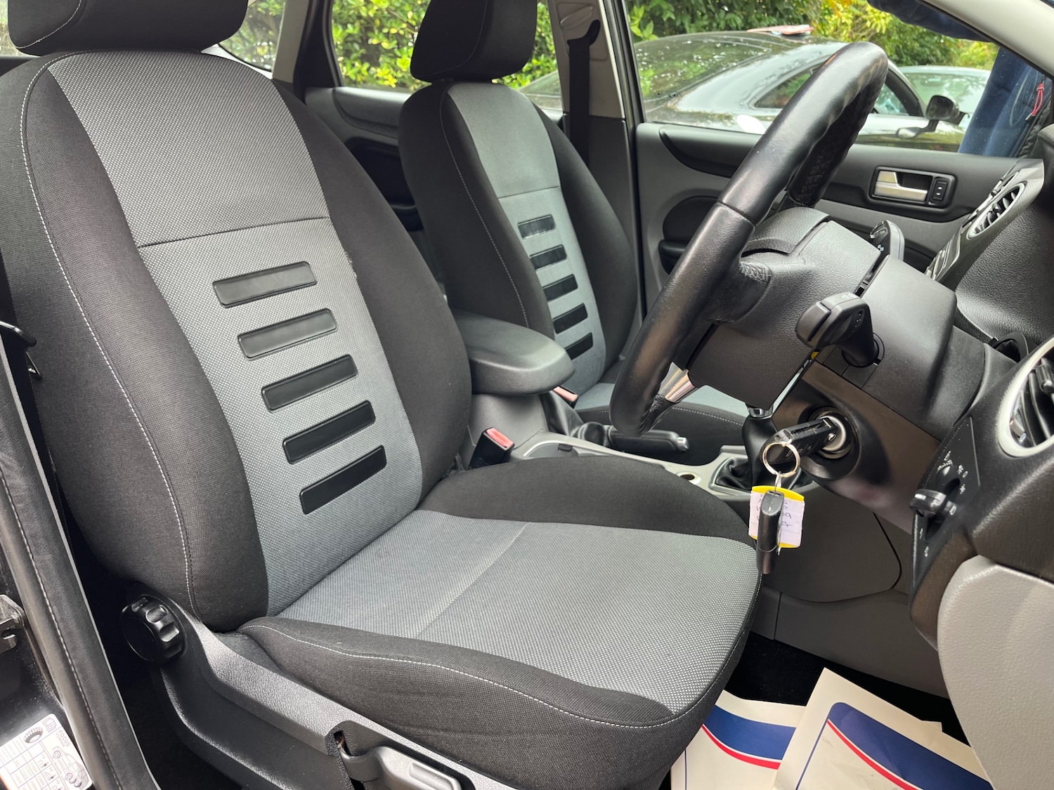 Used Ford Focus 2009 for sale - 76317508: Photo 9