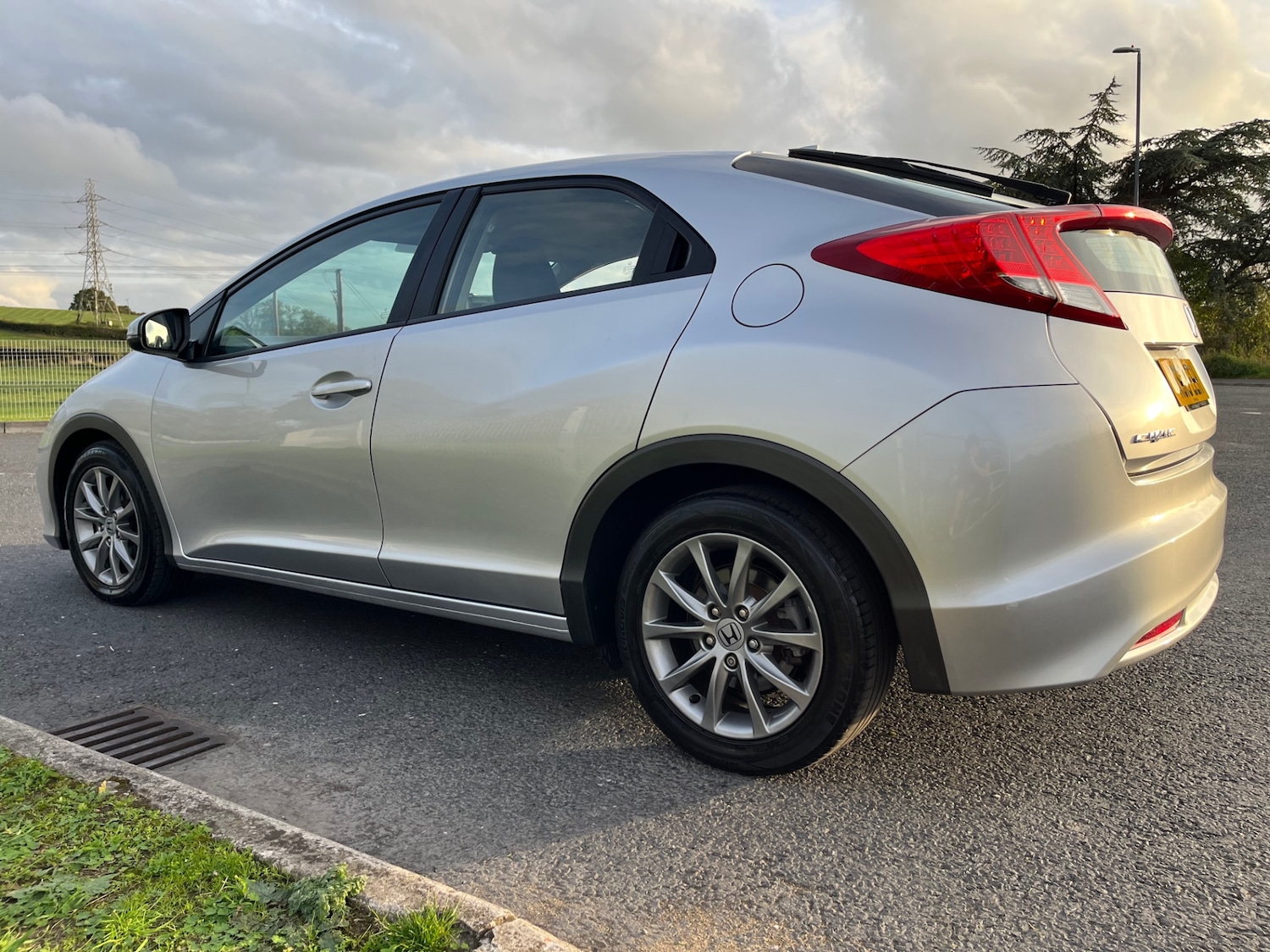 Used Honda Civic 2013 for sale - 76262877: Photo 4