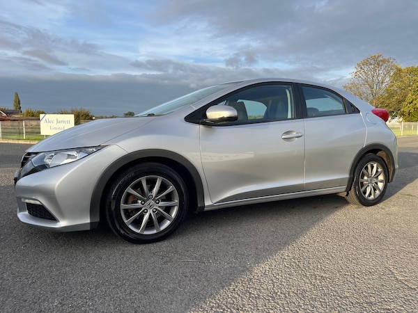 Used Honda Civic 2013 for sale - 76262877: Photo 8