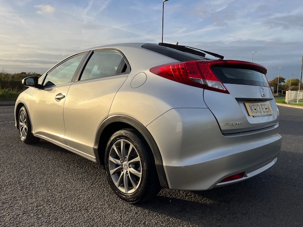 Used Honda Civic 2013 for sale - 76262877: Photo 9