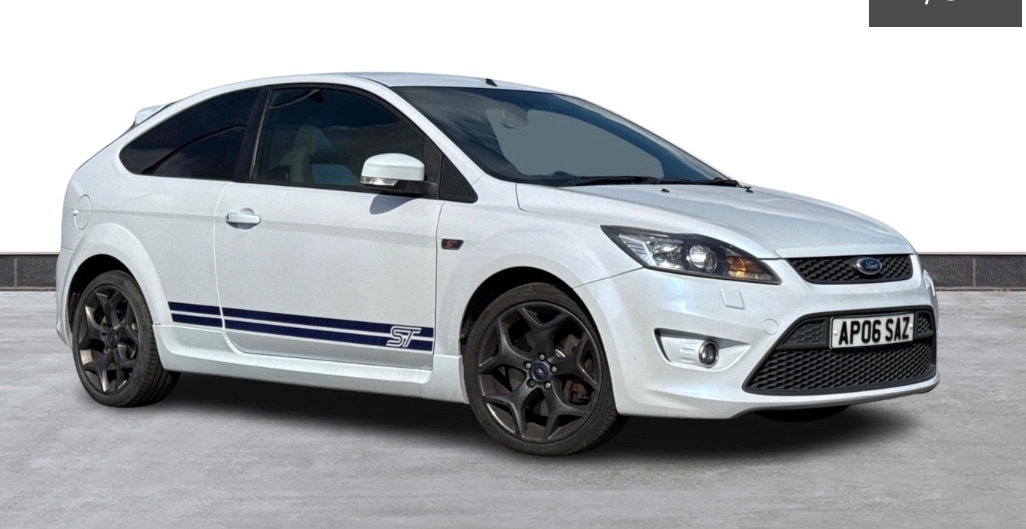 Used Ford Focus 2010 for sale - 76100110: Photo 1