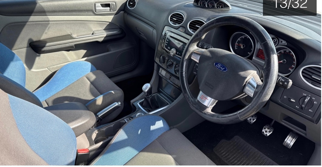 Used Ford Focus 2010 for sale - 76100110: Photo 5