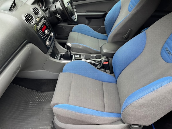 Used Ford Focus 2008 for sale - 75442145: Photo 18