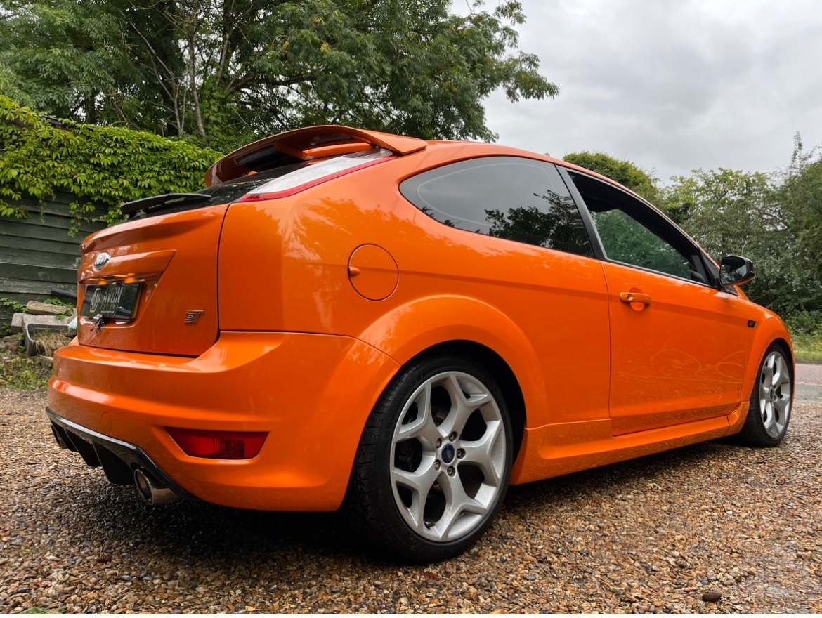 Used Ford Focus 2010 for sale - 76773657: Photo 4