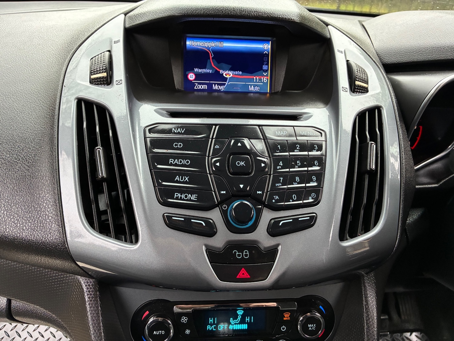 Used Ford Transit Connect 2015 for sale - 77289576: Photo 28