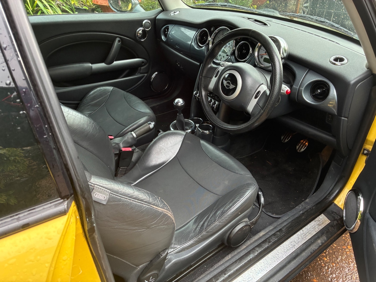 Used MINI Hatch 2004 for sale - 77482196: Photo 2