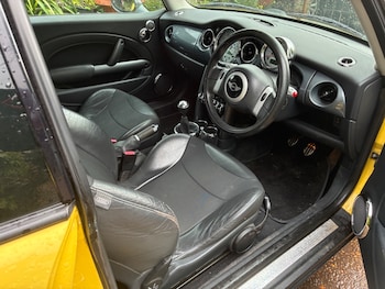 Used MINI Hatch 2004 for sale - 77482196: Photo