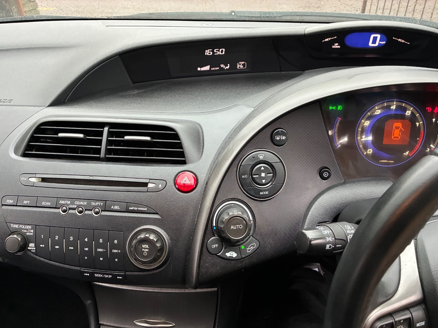 Used Honda Civic 2009 for sale - 77342984: Photo 27