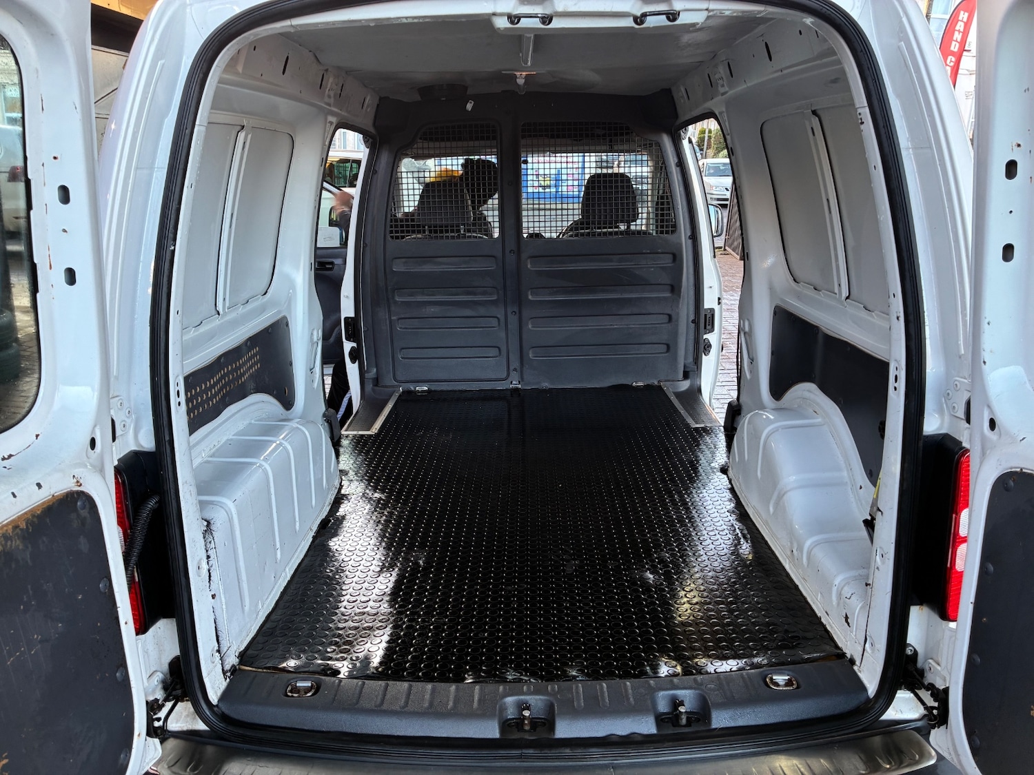 Used Volkswagen Caddy 2014 for sale - 77214727: Photo 14