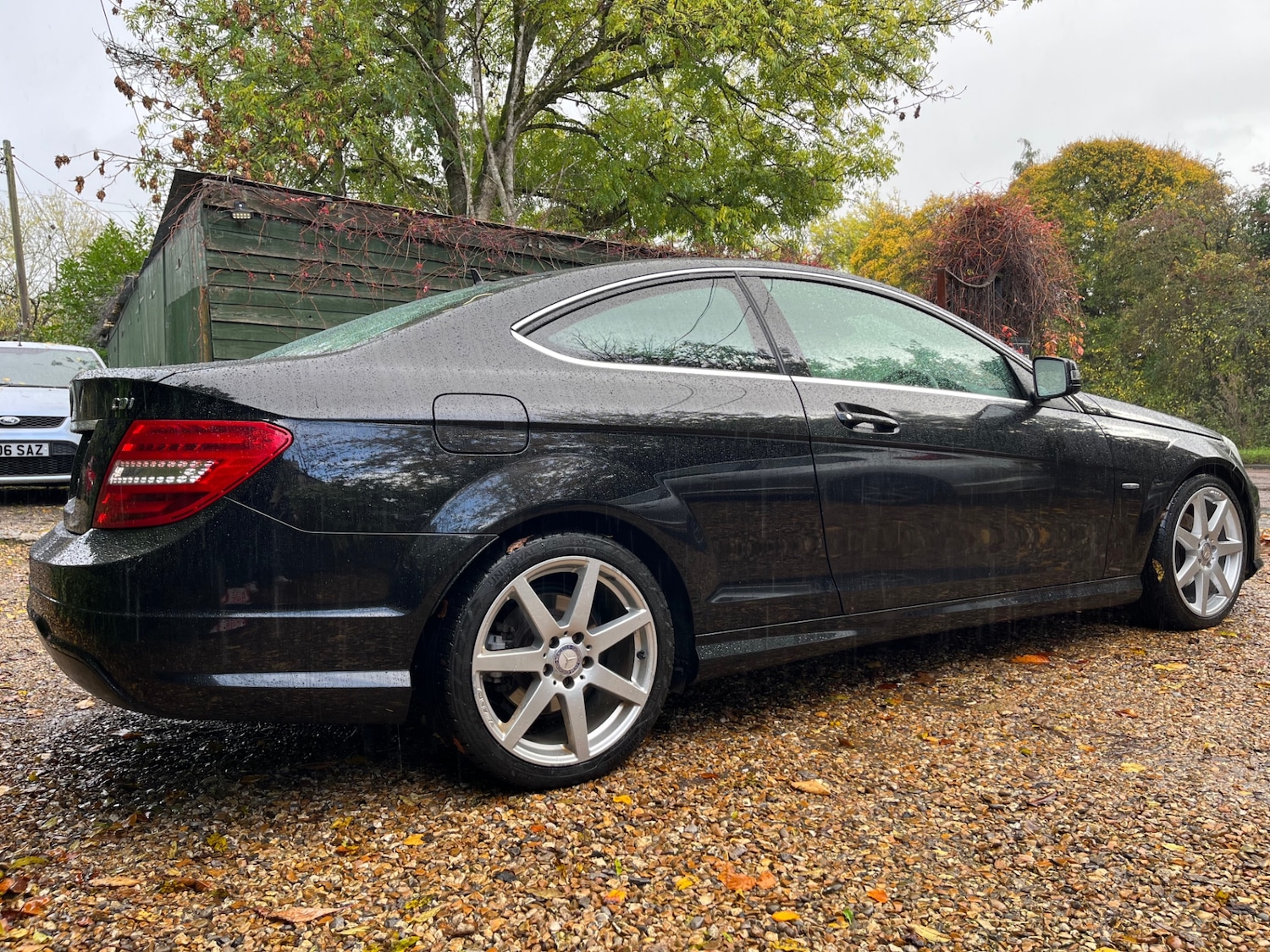 Used Mercedes-Benz C Class 2012 for sale - 76566723: Photo 2