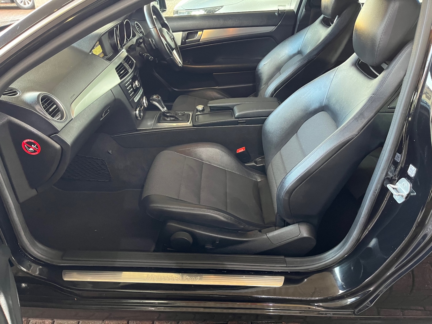 Used Mercedes-Benz C Class 2012 for sale - 76566723: Photo 23